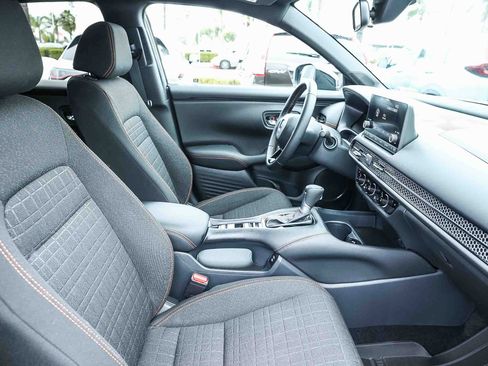 Used 2025 Honda HR-V Sport image 22