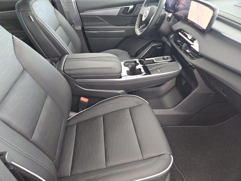 New 2026 Buick Enclave Sport Touring w/ Power Package FWD image 10