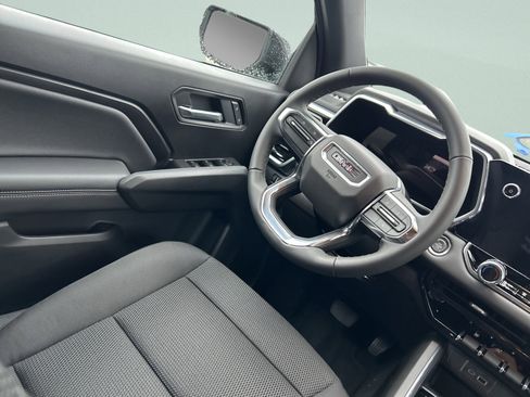 New 2026 GMC Canyon Elevation w/ Convenience Package image 39