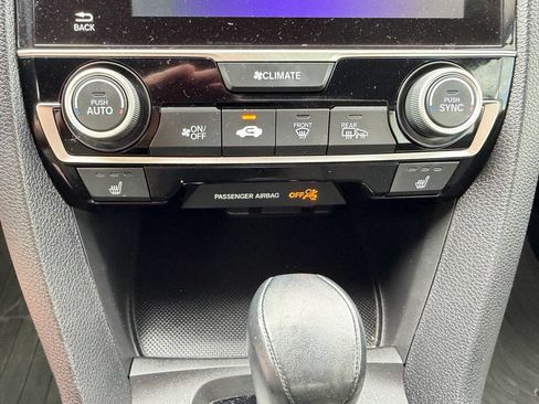 Used 2018 Honda Civic EX-T image 18