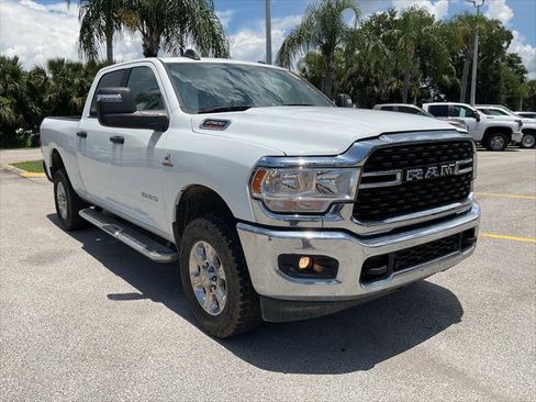 Used 2024 RAM 2500 Big Horn w/ Off Road Package AWD/4WD image 11