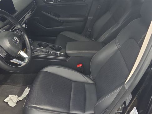 Used 2024 Honda Civic Touring image 7