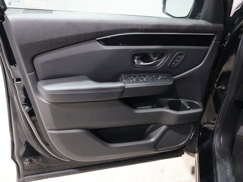 Used 2023 Honda Pilot EX-L image 12