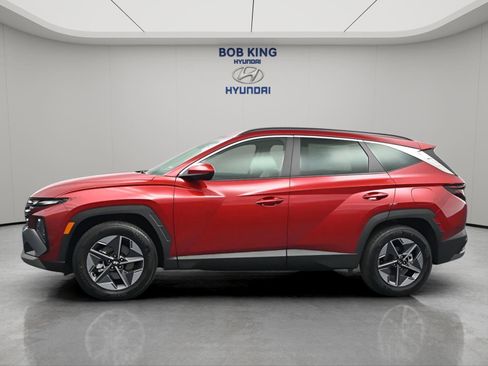 New 2026 Hyundai Tucson SEL FWD image 3