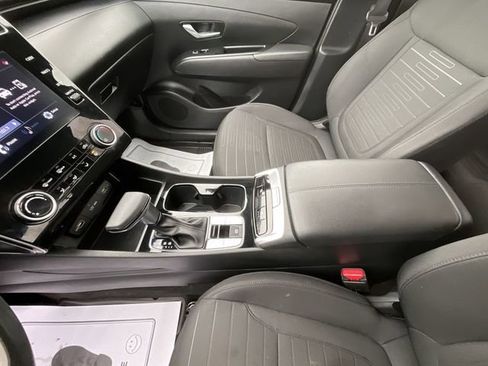 Used 2022 Hyundai Santa Cruz SEL w/ Winter Package image 20