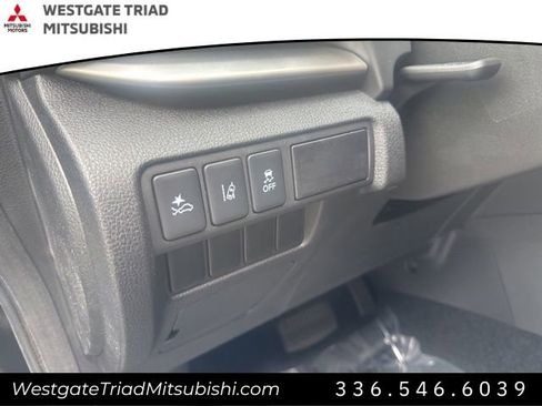 New 2025 Mitsubishi Eclipse Cross LE image 17