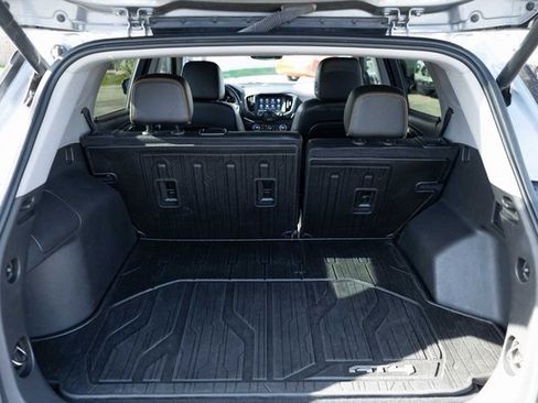 Used 2023 GMC Terrain AT4 w/ Tech Package image 8