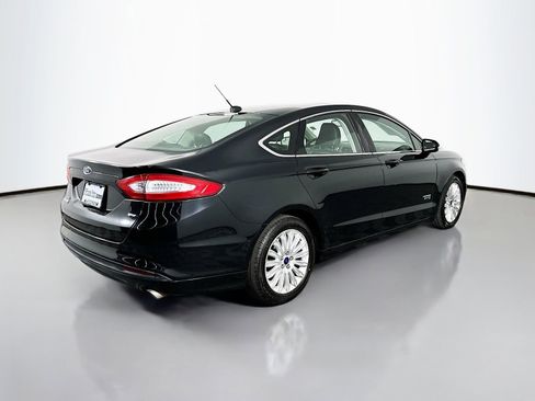 Used 2016 Ford Fusion Energi SE FWD image 8