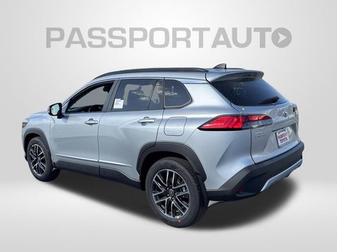 New 2026 Toyota Corolla Cross XLE image 3