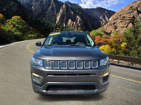 Used 2018 Jeep Compass Sport w/ Tech Group AWD/4WD image 6