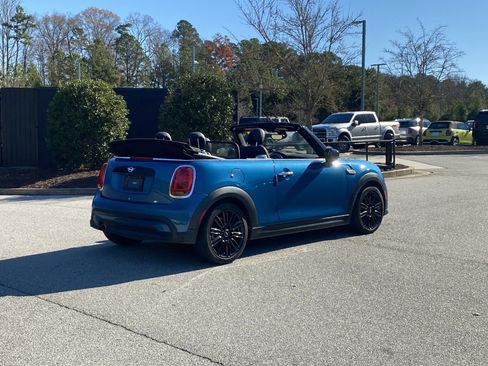 Used 2022 MINI Cooper Convertible image 3