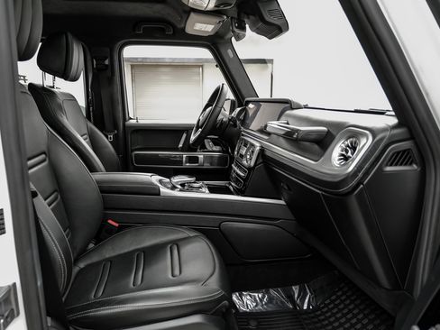 Used 2019 Mercedes-Benz G 550 w/ Exclusive Interior Package image 32