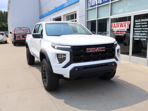 New 2026 GMC Canyon Elevation w/ Convenience Package AWD/4WD image 2