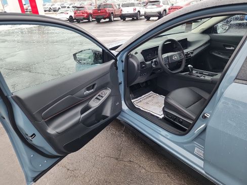 New 2026 Nissan Sentra SR image 10