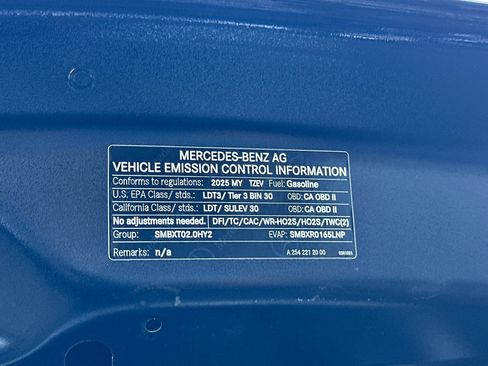 Used 2025 Mercedes-Benz GLC 350e 4MATIC image 19