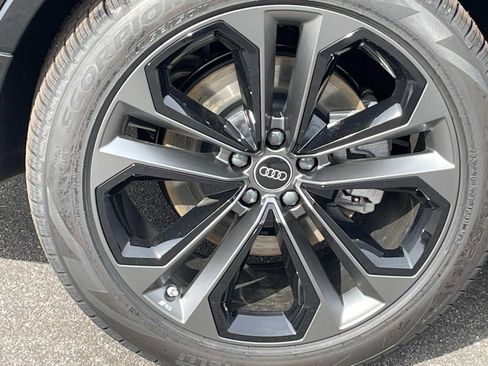 New 2026 Audi Q7 3.0T Premium Plus image 9