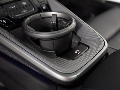 Certified 2024 Porsche 911 Carrera image 39