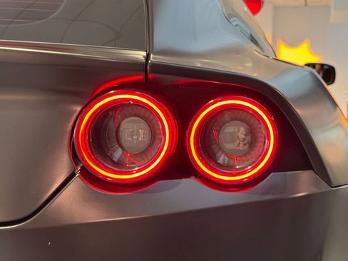 Used 2018 Ferrari GTC4Lusso T image 56