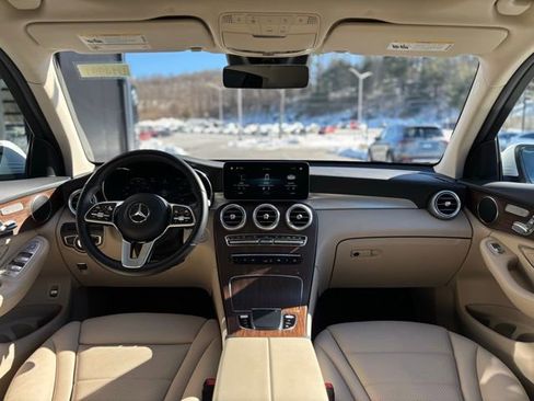 Certified 2022 Mercedes-Benz GLC 300 4MATIC image 26