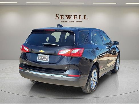 Used 2020 Chevrolet Equinox LT w/ LPO, Floor Liner Package image 5