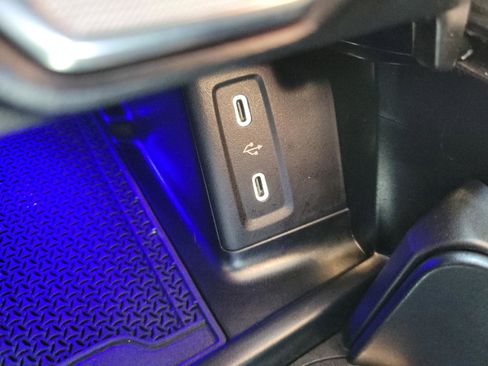 Certified 2026 Mercedes-Benz GLC 300 image 29