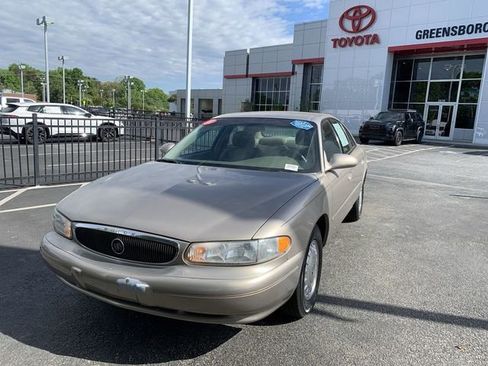 Used 2003 Buick Century Custom image 4