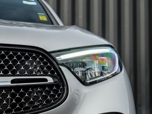 Used 2026 Mercedes-Benz GLC 300 4MATIC image 6