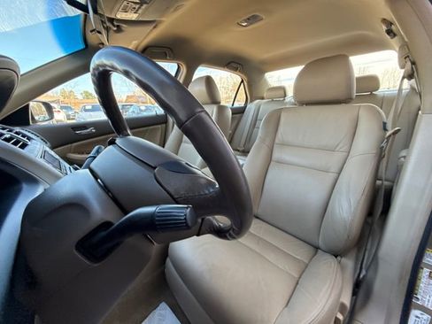 Used 2005 Honda Accord Hybrid Sedan image 22