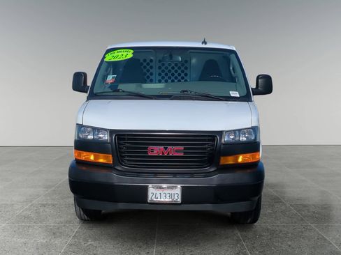 Used 2023 GMC Savana 2500 w/ Driver Convenience Package image 8