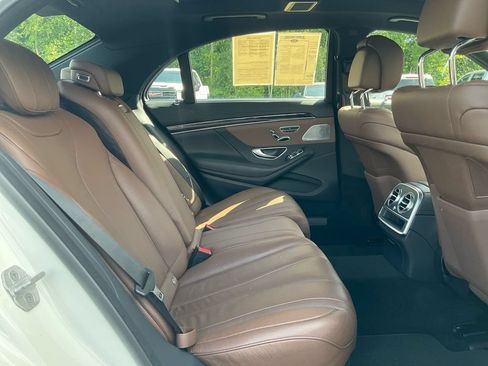 Used 2016 Mercedes-Benz S 550 Sedan image 13