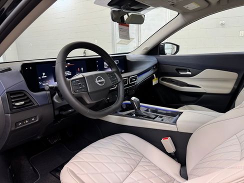 New 2026 Nissan Sentra SL w/ Floor Mat Package FWD image 12
