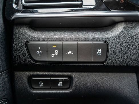 Used 2021 Kia Niro EX w/ Cold Weather Package image 20