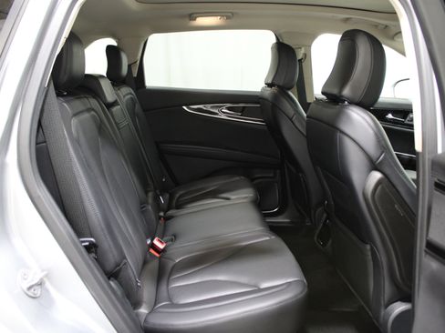 Certified 2022 Lincoln Nautilus Reserve w/ Class II Trailer Tow Package image 29