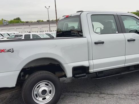 Used 2026 Ford F250 XL AWD/4WD image 12
