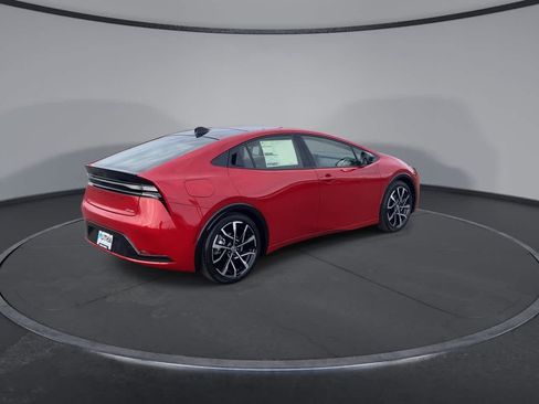 New 2026 Toyota Prius Plug-In Hybrid FWD image 8