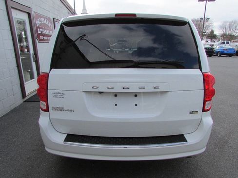 Used 2017 Dodge Grand Caravan SE w/ Power Window Group image 3