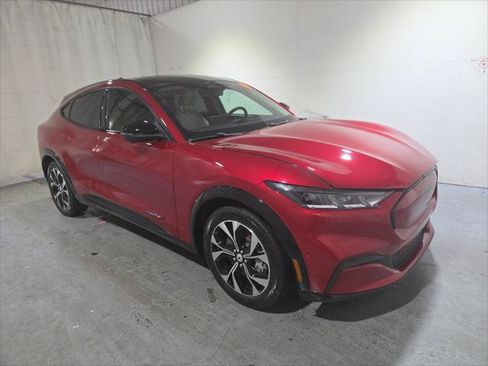 Used 2022 Ford Mustang Mach-E Premium RWD image 4