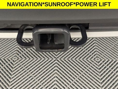Used 2025 Ford Explorer Platinum RWD image 34