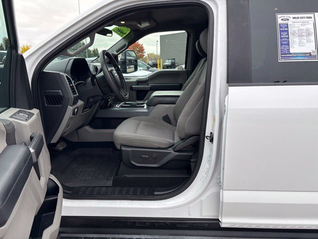 Used 2020 Ford F250 XLT w/ XLT Premium Package AWD/4WD image 21