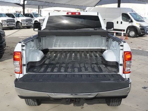 Used 2024 RAM 2500 Tradesman w/ Chrome Appearance Group image 28