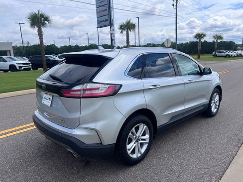 Used 2019 Ford Edge SEL FWD image 7
