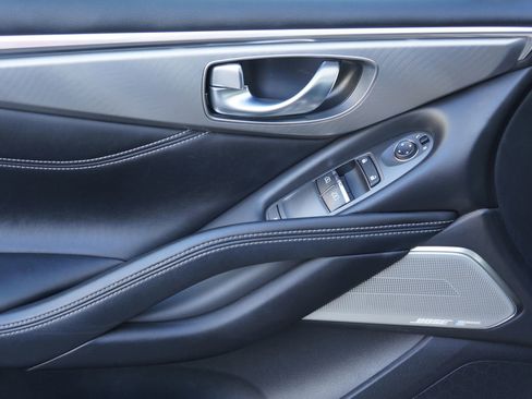 Used 2021 INFINITI Q60 3.0t Luxe image 23