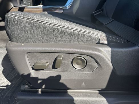 New 2025 Chevrolet Silverado 3500 LT w/ Convenience Package image 15