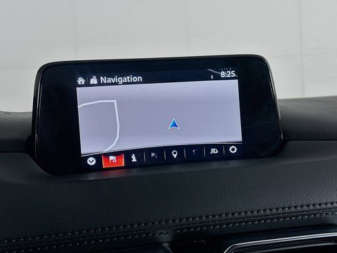 Used 2018 MAZDA CX-5 Touring w/ Preferred Equipment Package FWD image 22
