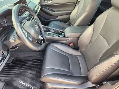 Used 2025 Honda Accord Sport image 14