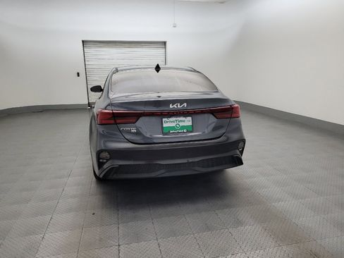 Used 2022 Kia Forte Sedan FWD image 6