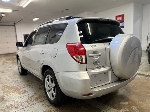 Used 2007 Toyota RAV4 Limited image 7