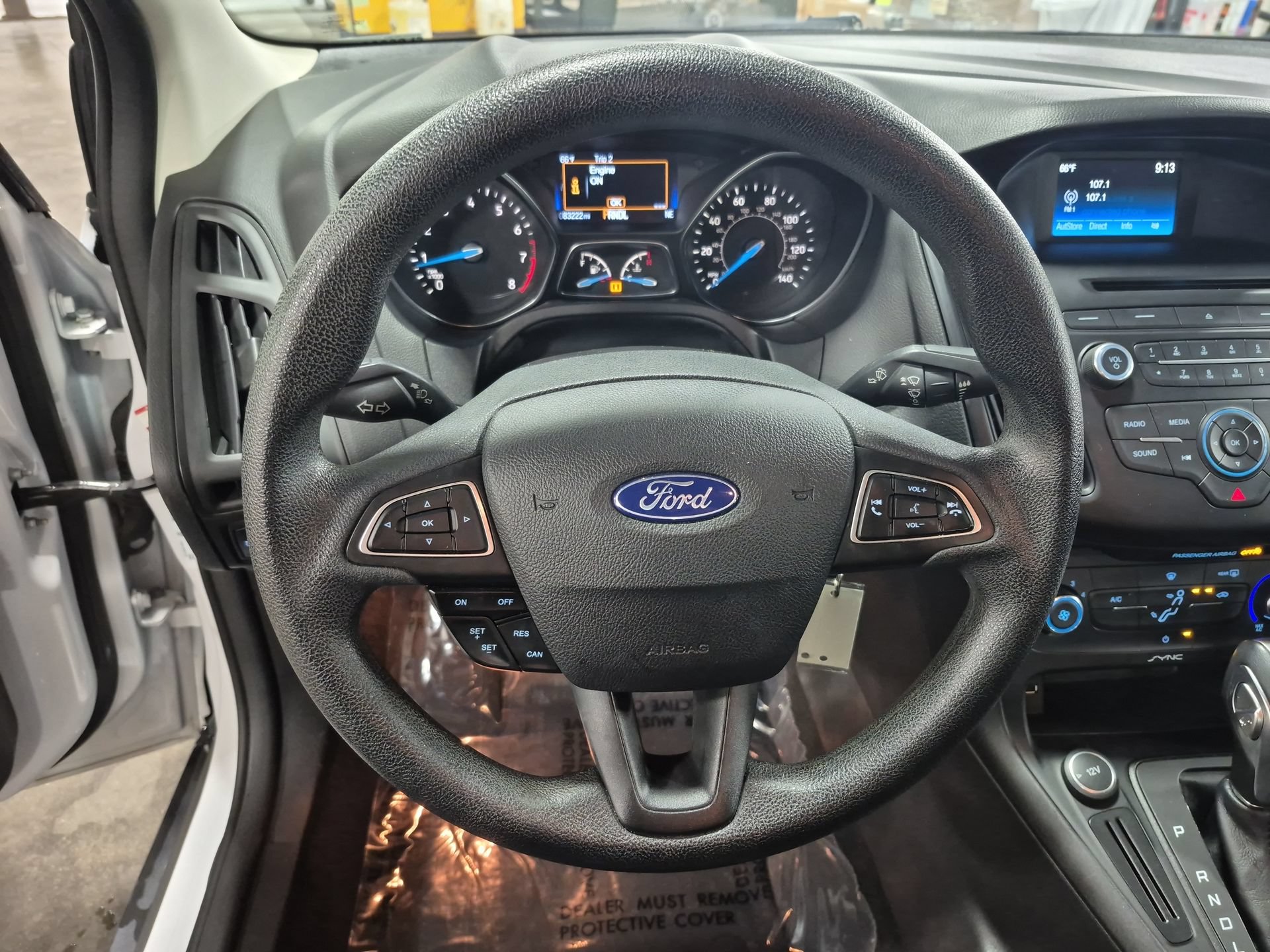 Used 2015 Ford Focus SE FWD image 12