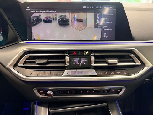 Used 2019 BMW X5 xDrive40i w/ M Sport Package AWD/4WD image 45