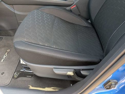 Used 2024 Nissan Kicks SV FWD image 22